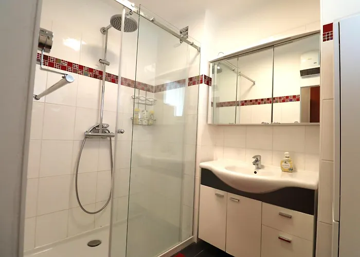 Exclusive Serviced Flat On Taborstrasse Апартаменти Відень