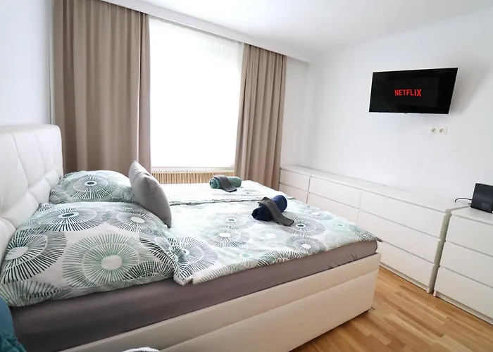 Exclusive Serviced Flat On Taborstrasse *