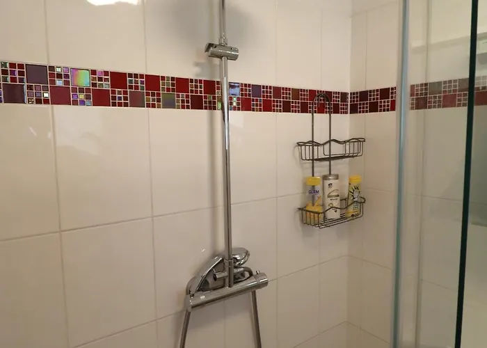 Exclusive Serviced Flat On Taborstrasse Апартаменти