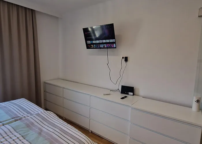 Exclusive Serviced Flat On Taborstrasse Апартаменти Відень