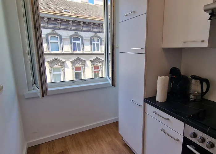 Exclusive Serviced Flat On Taborstrasse Відень